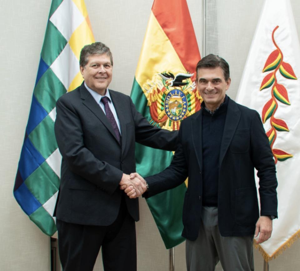 Marcelo Blanco Quintanilla es nuevo ministro de Hidrocarburos, reemplazando a Mauricio Medinaceli Marcelo Blanco Quintanilla es nuevo ministro de Hidrocarburos, reemplazando a Mauricio Medinaceli